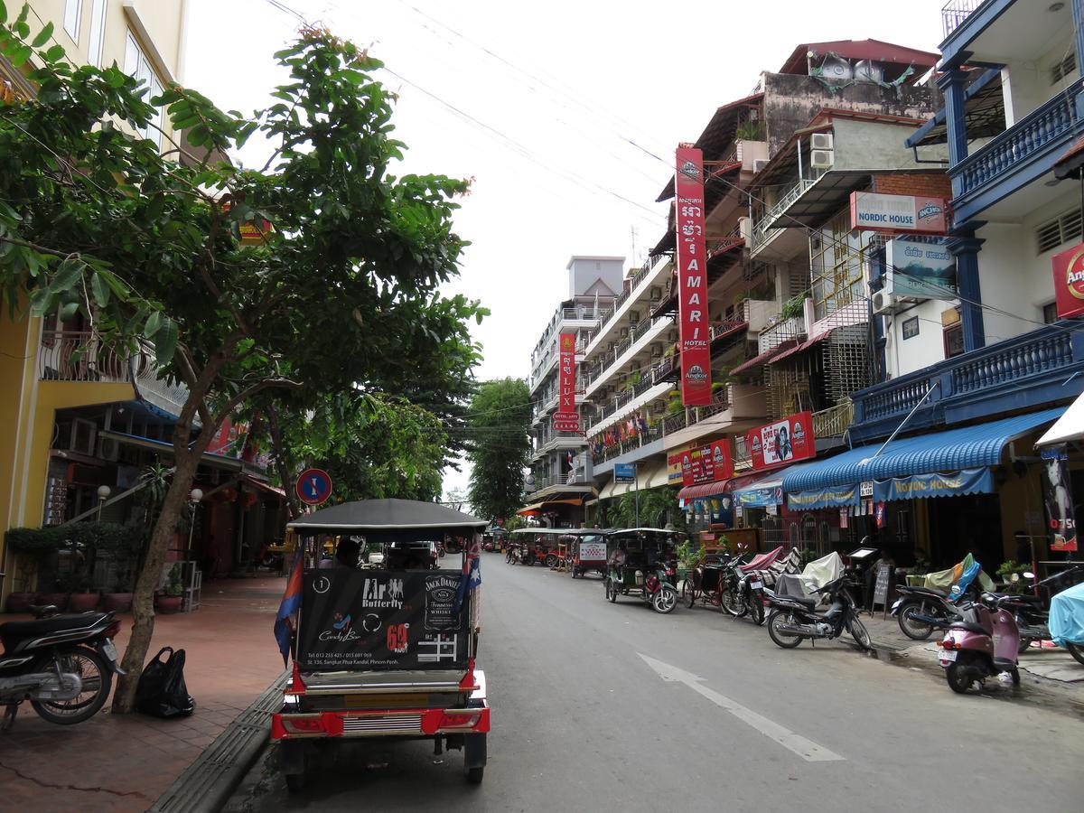 Nordic House Guesthouse Phnom Penh Ngoại thất bức ảnh
